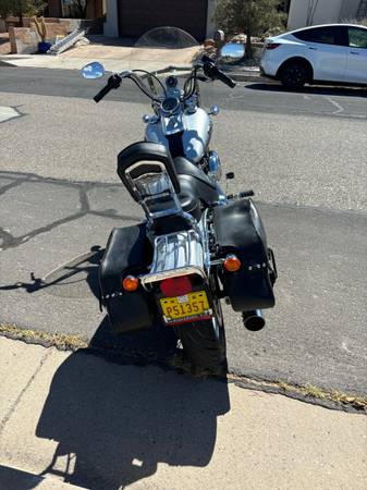 2003 Harley-Davidson, dovoz USA — foto 5 z 11