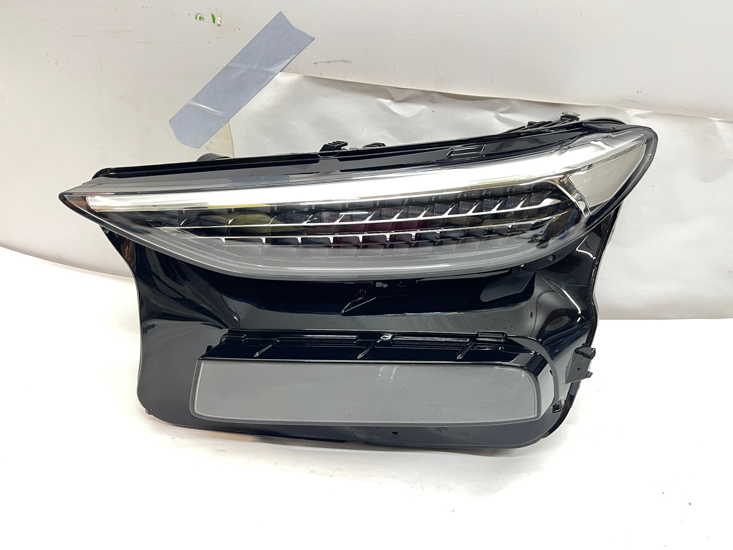 světlomet Przedna Audi Q6 E-tron Matrix 85h941039, Skladem v EU — foto 3 z 12