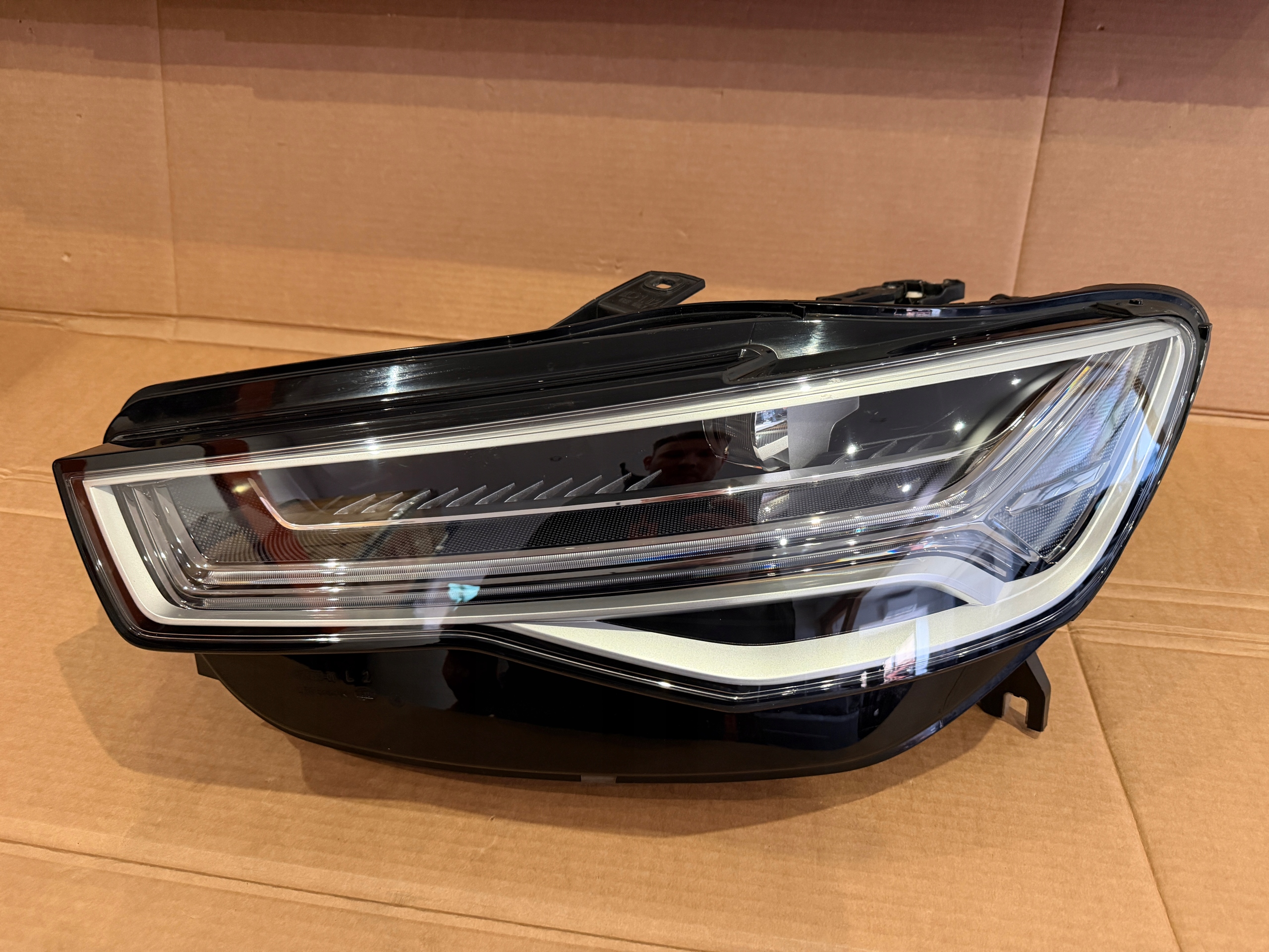 Audi A6 C7 facelift světlomet levá FULL LED Matrix 4g0941035, Skladem v EU — foto 1