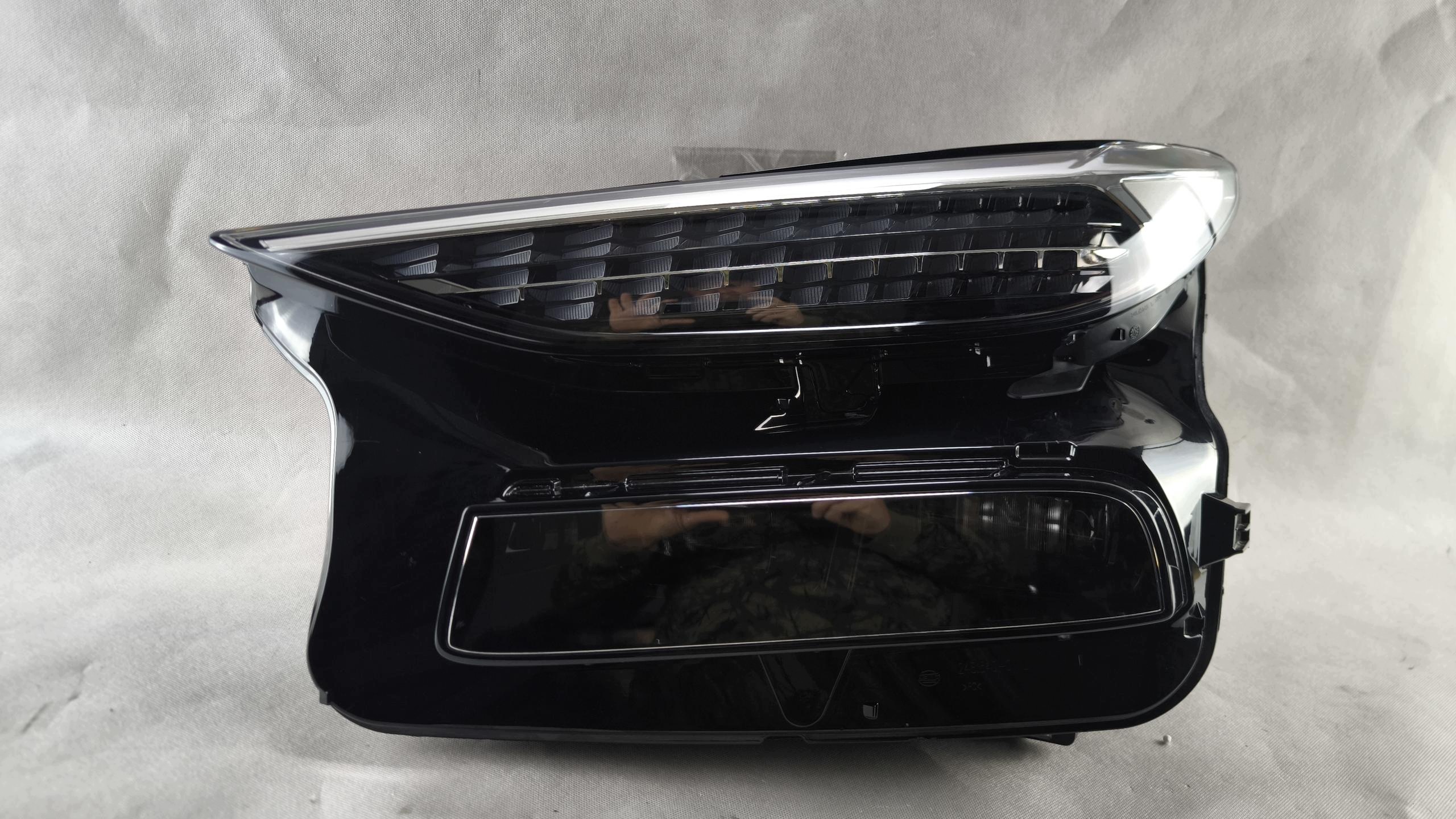 Audi Q6 E-tron FULL LED Matrix levý světlomet 85h941039, dovoz Skladem v EU — foto 5 z 13