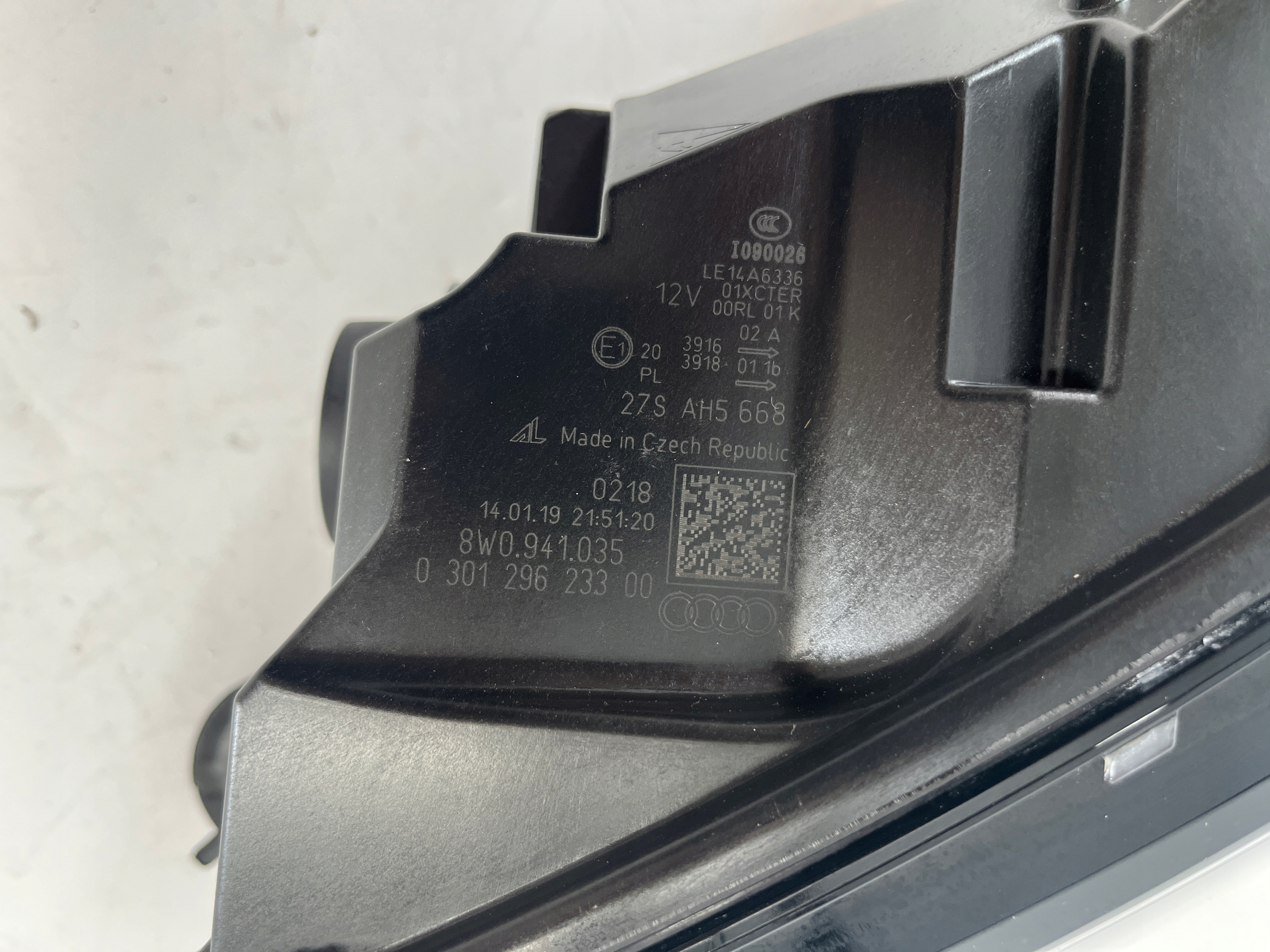Audi A4 B9 světlomet Full Led MATRIX levá přední 8W0941035, Skladem v EU — foto 6 z 6