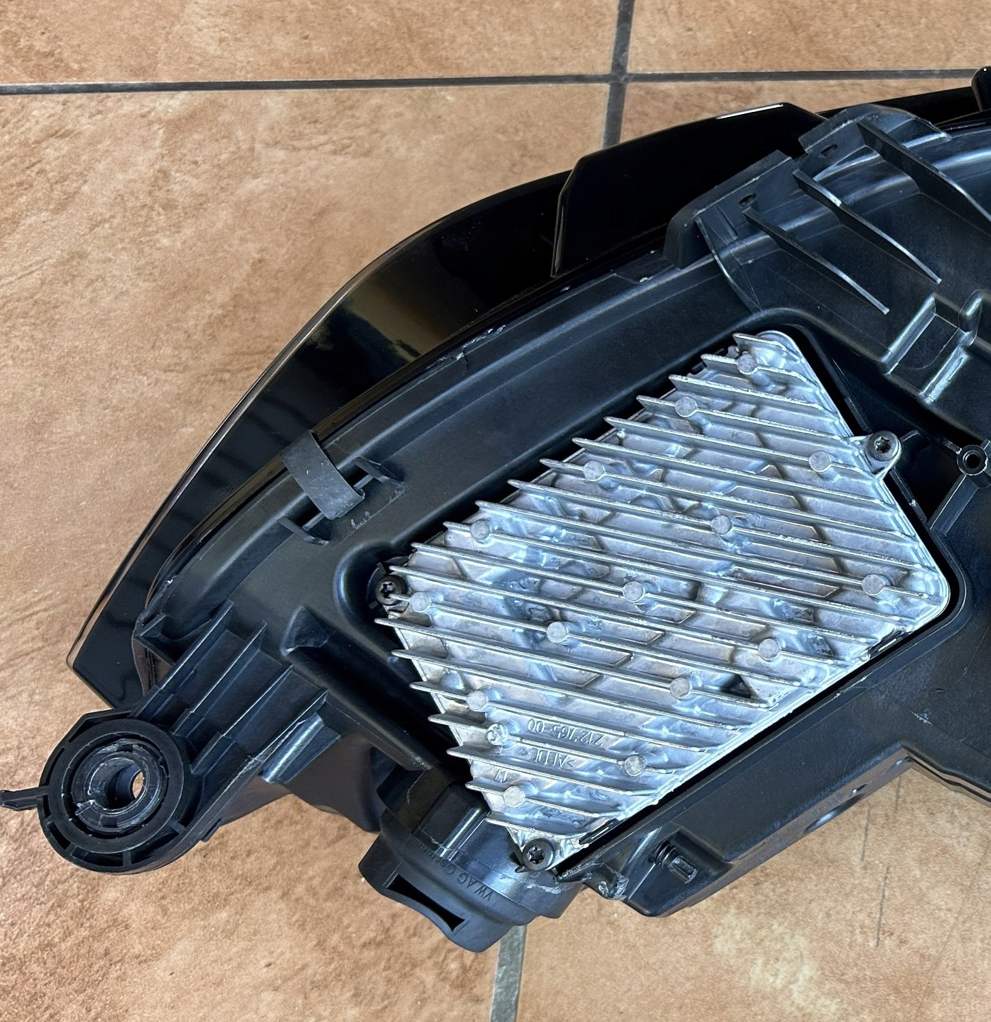 Světlomet — Audi RS4, Skladem v EU — foto 9 z 11