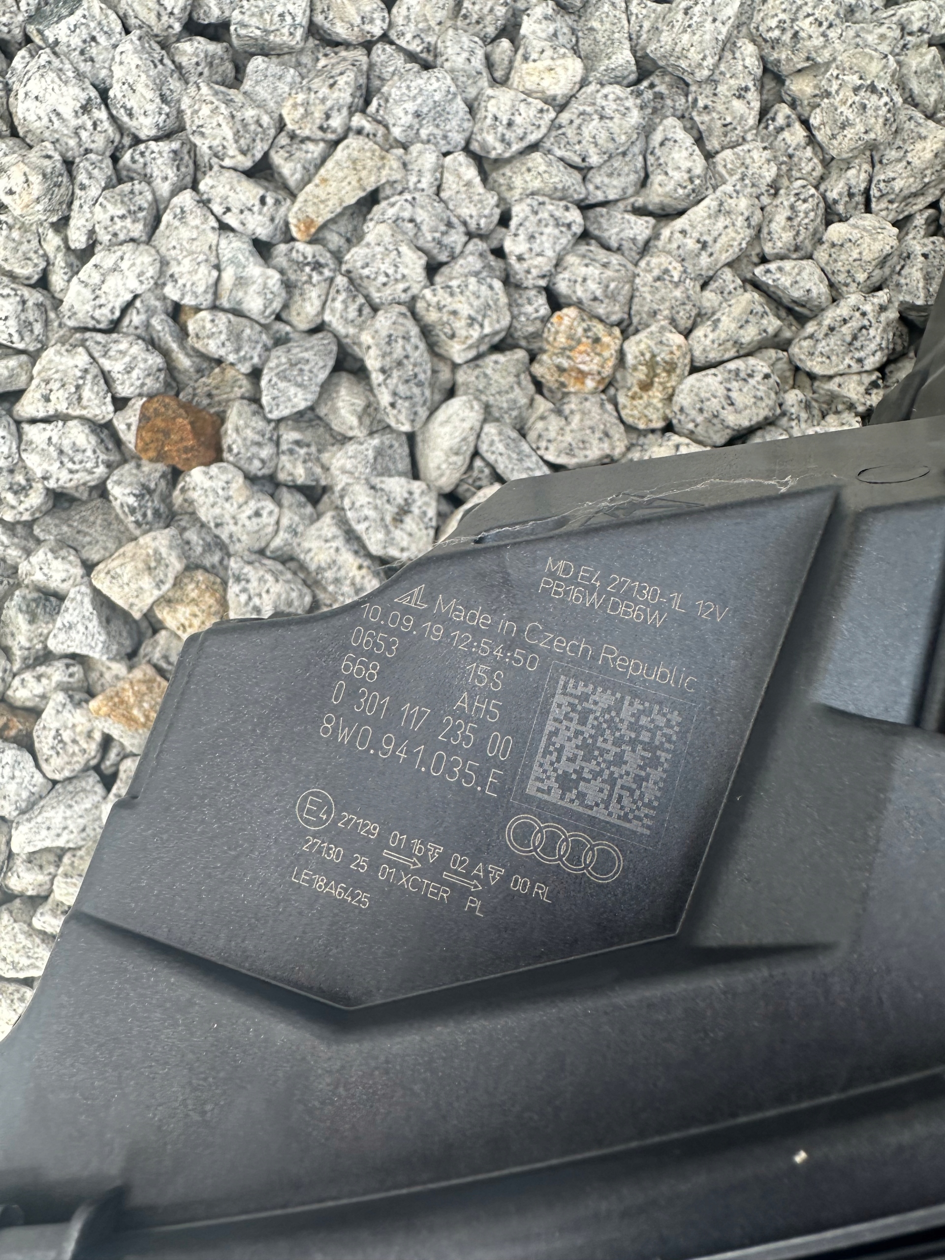 Audi A4 levá světlomet Matrix 8w0941035e !, dovoz Skladem v EU — foto 4 z 4