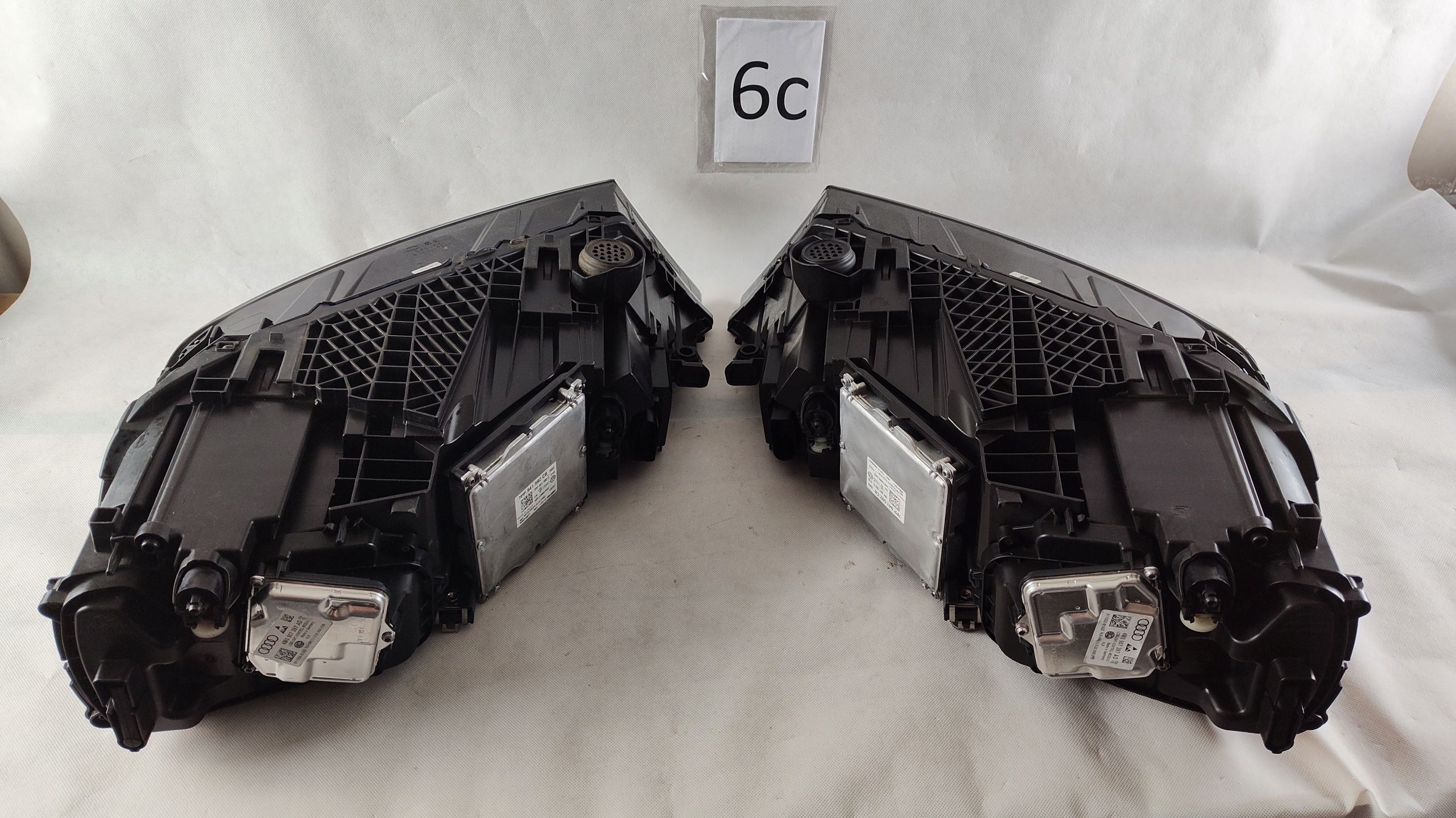 Audi Q7 4m0 FULL LED Matrix komplet levý i pravý světlomet, Skladem v EU — foto 12 z 12