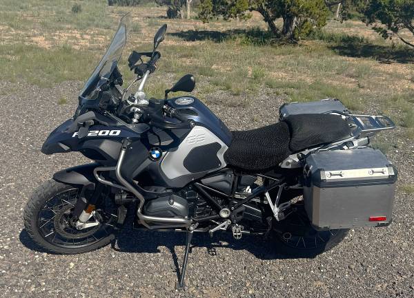 2016 BMW, dovoz USA — foto 5 z 5