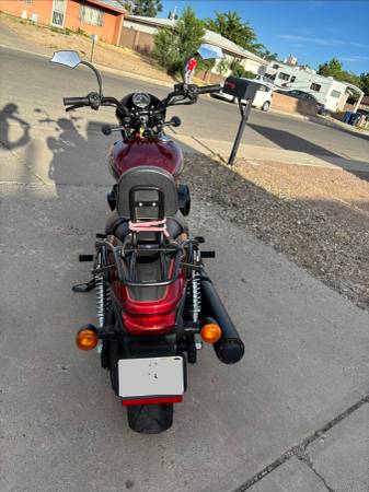 2017 Harley-Davidson, dovoz USA — foto 5 z 6