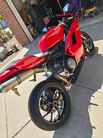 2009 Ducati, dovoz USA — foto 3 z 5