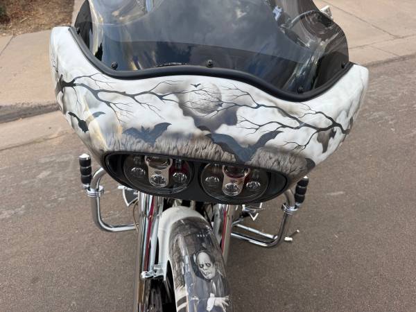 2011 Harley-Davidson, dovoz USA — foto 11 z 12