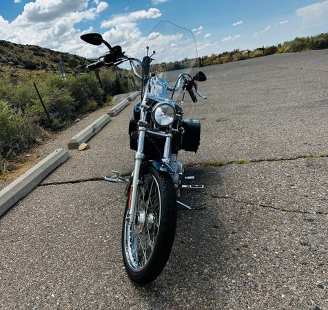 2004 Harley-Davidson, dovoz USA — foto 3 z 12