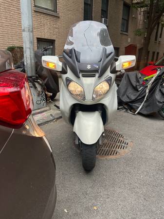 2012 Suzuki, dovoz USA — foto 2 z 5