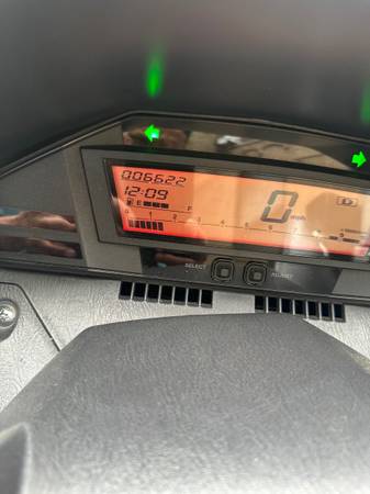2012 Suzuki, dovoz USA — foto 4 z 5