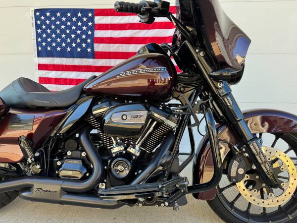 2018 Harley-Davidson, dovoz USA — foto 2 z 12