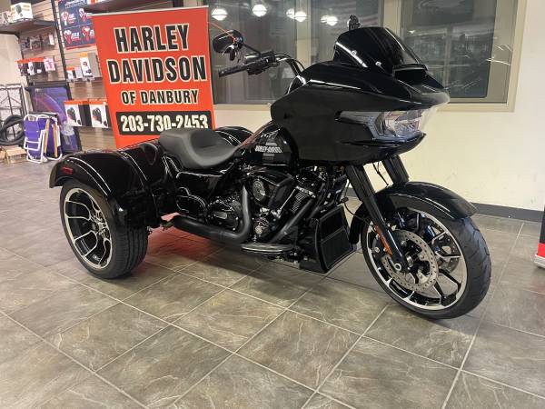 2026 Harley-Davidson, dovoz USA — foto 2 z 12