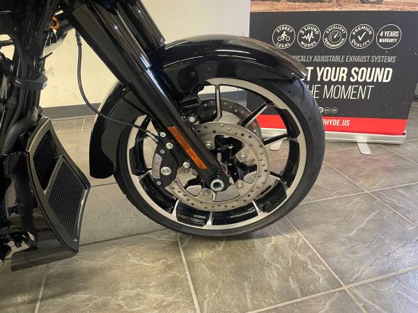 2026 Harley-Davidson, dovoz USA — foto 9 z 12