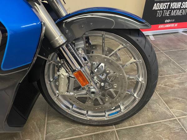 Harley-Davidson, dovoz USA — foto 8 z 12