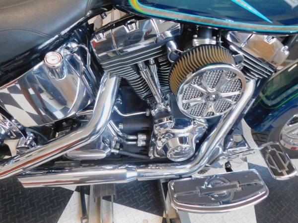 2002 Harley-Davidson, dovoz USA — foto 8 z 12
