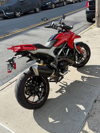 2016 Ducati, dovoz USA — foto 9 z 10