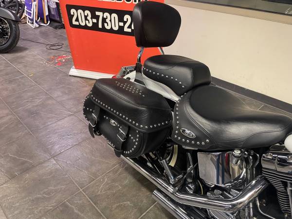 2001 Harley-Davidson, dovoz USA — foto 6 z 12