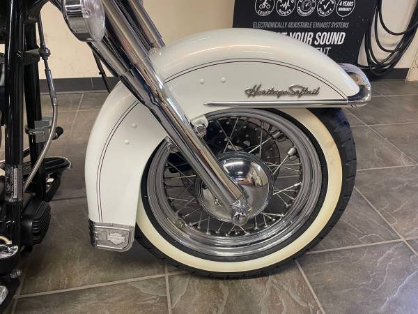 2001 Harley-Davidson, dovoz USA — foto 7 z 12