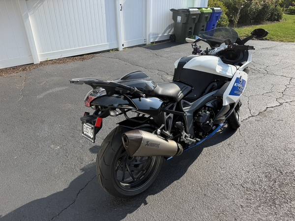 2012 BMW, dovoz USA — foto 11 z 12