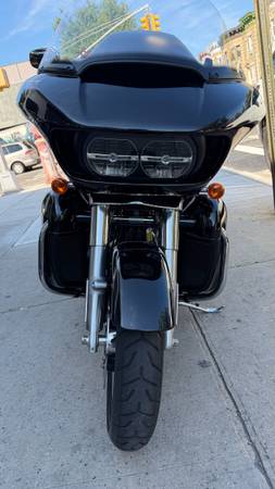 Harley-Davidson, dovoz USA — foto 5 z 12
