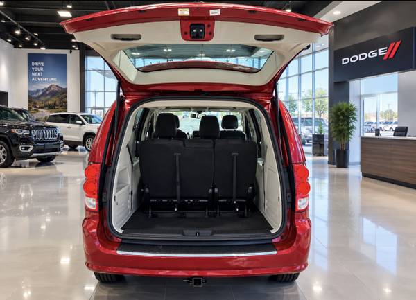 2016 Dodge, dovoz Kanada — foto 8 z 12