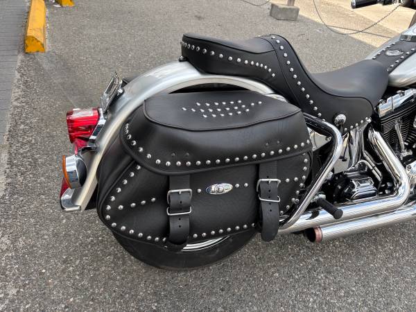 2003 Harley-Davidson, dovoz USA — foto 11 z 12