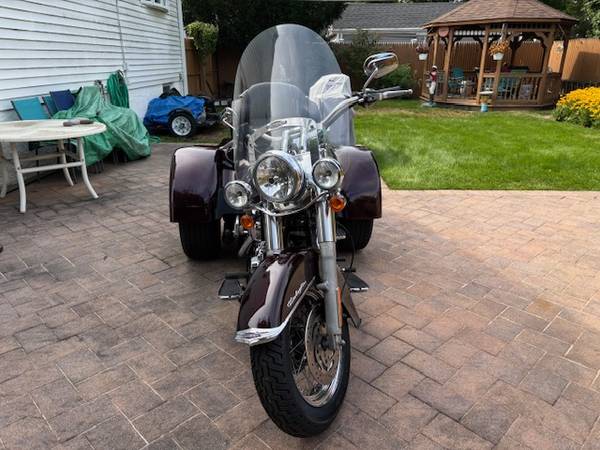 2006 Harley-Davidson, dovoz USA — foto 2 z 6