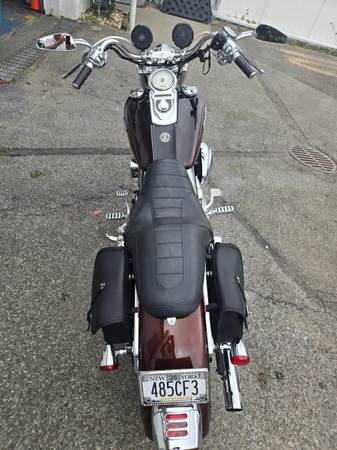 2011 Harley-Davidson, dovoz USA — foto 2 z 7