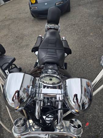 2011 Harley-Davidson, dovoz USA — foto 4 z 7