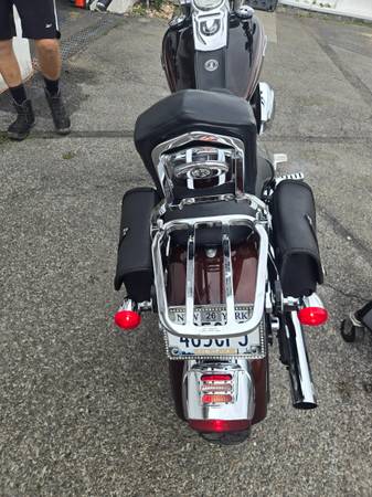 2011 Harley-Davidson, dovoz USA — foto 5 z 7