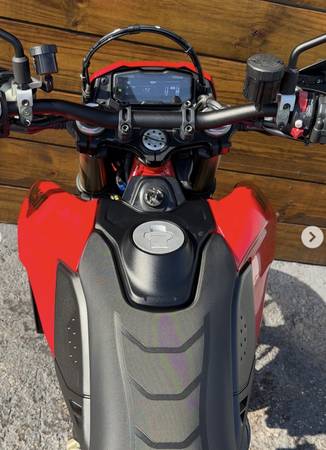 2024 Ducati, dovoz USA — foto 10 z 12