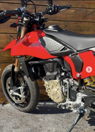 2024 Ducati, dovoz USA — foto 11 z 12