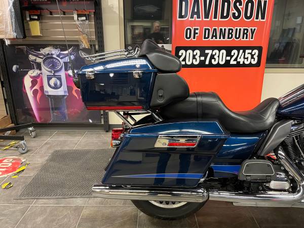 2013 Harley-Davidson, dovoz USA — foto 4 z 12