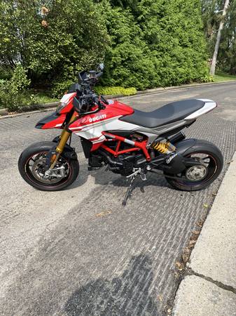 2016 Ducati, dovoz USA — foto 2 z 3