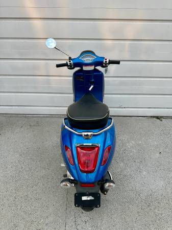 2016 Vespa, dovoz USA — foto 8 z 9