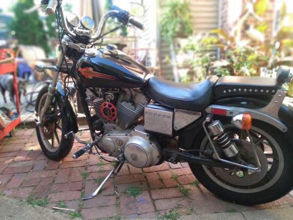 1990 Harley-Davidson, dovoz USA — foto 5 z 5
