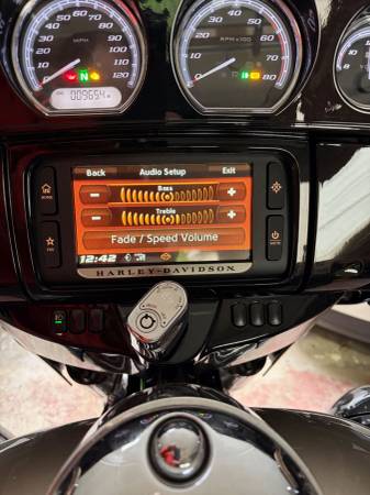 2018 Harley-Davidson, dovoz USA — foto 5 z 12