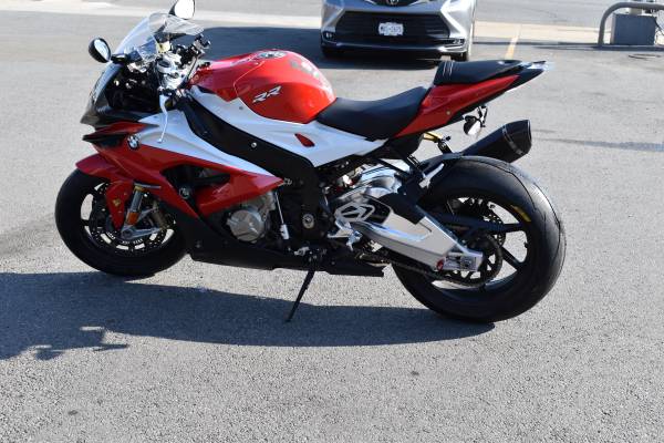 2016 BMW, dovoz USA — foto 4 z 12