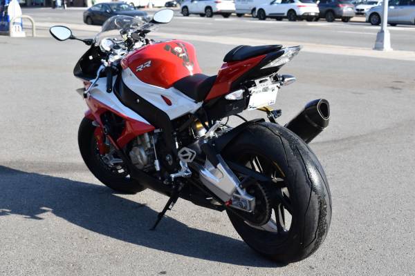 2016 BMW, dovoz USA — foto 6 z 12