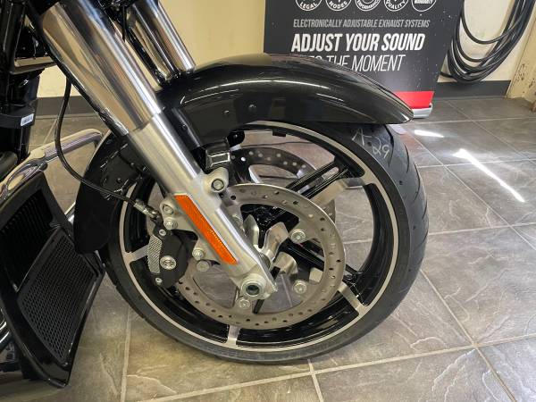 Harley-Davidson, dovoz USA — foto 9 z 12