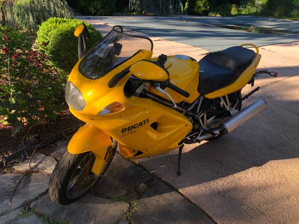 2003 Ducati, dovoz USA — foto 3 z 7