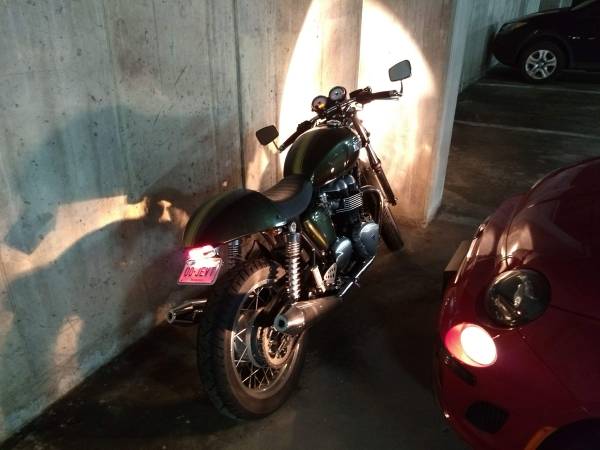 Triumph, dovoz USA — foto 7 z 7