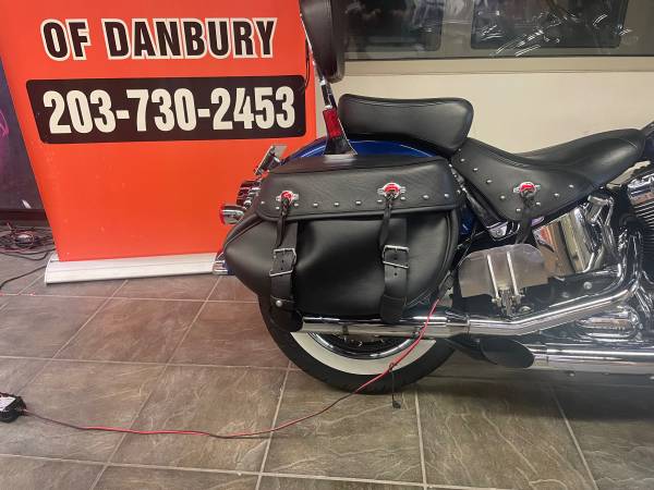 2016 Harley-Davidson, modrá, dovoz USA — foto 4 z 12