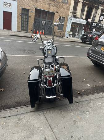 2007 Harley-Davidson, dovoz USA — foto 4 z 12