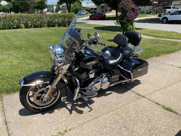 Harley-Davidson, dovoz USA — foto 3 z 10