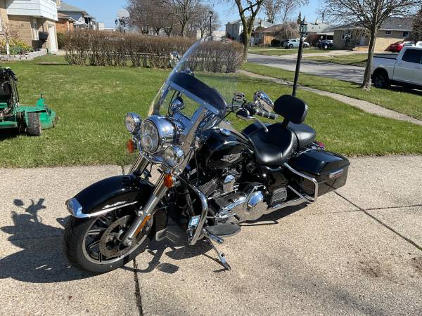 Harley-Davidson, dovoz USA — foto 8 z 10
