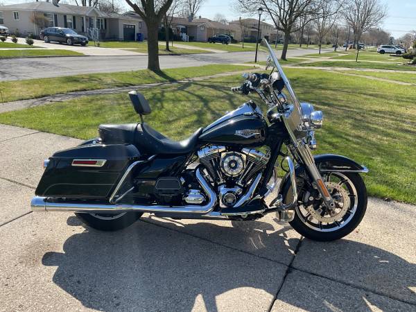 Harley-Davidson, dovoz USA — foto 9 z 10