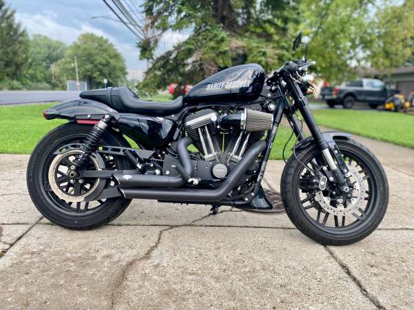 2017 Harley-Davidson, dovoz USA — foto 2 z 4