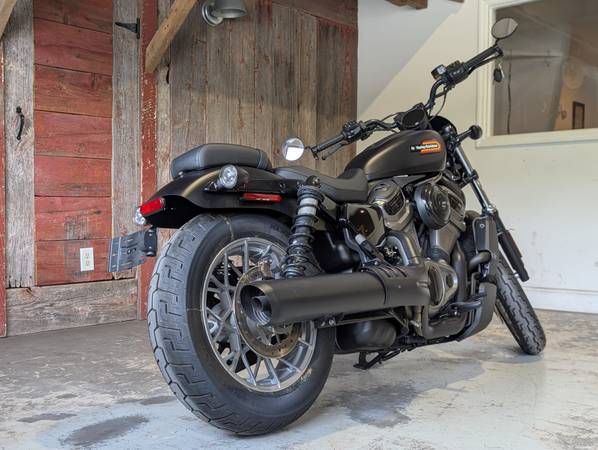 2024 Harley-Davidson, dovoz USA — foto 4 z 11